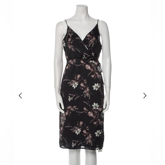 Astr Dresses & Skirts - Astr Black and Pink Floral Midi Dress